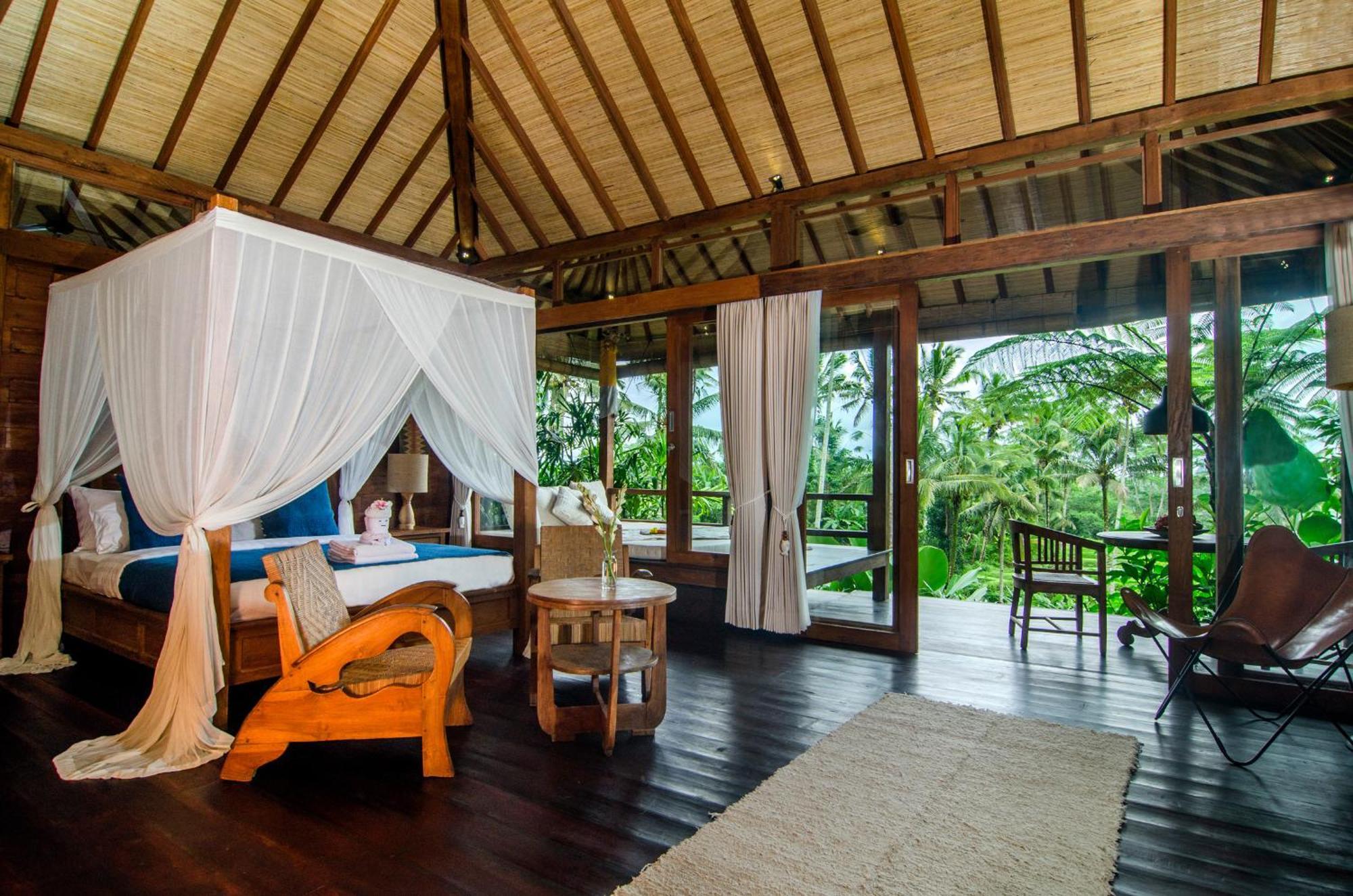 Dewi Tara Haven Payangan Quarto foto