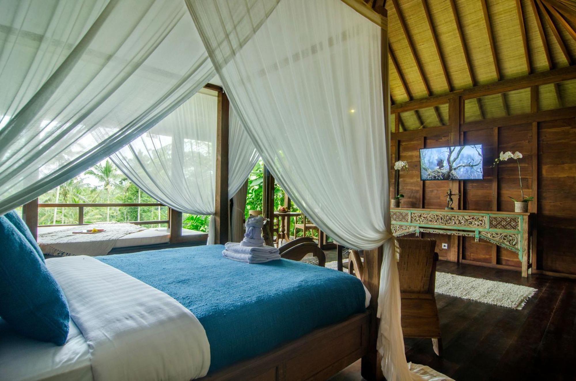Dewi Tara Haven Payangan Quarto foto